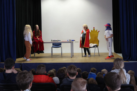 Otroško gledališče 28 Foto Ljubo Vukelič